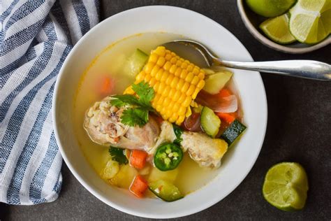 Recette de Soupe de poulet Mexicaine “caldo de pollo”