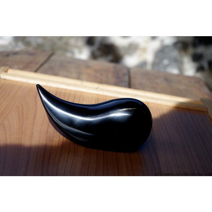 grande pierre de massage pierre massante obsidienne noire 12cm puissante énergie libératrice