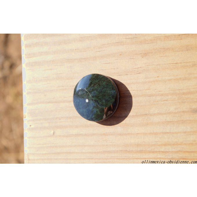 Pierre Yin Yang obsidienne noire manto huichol reflets verts pendentif ou cabochon